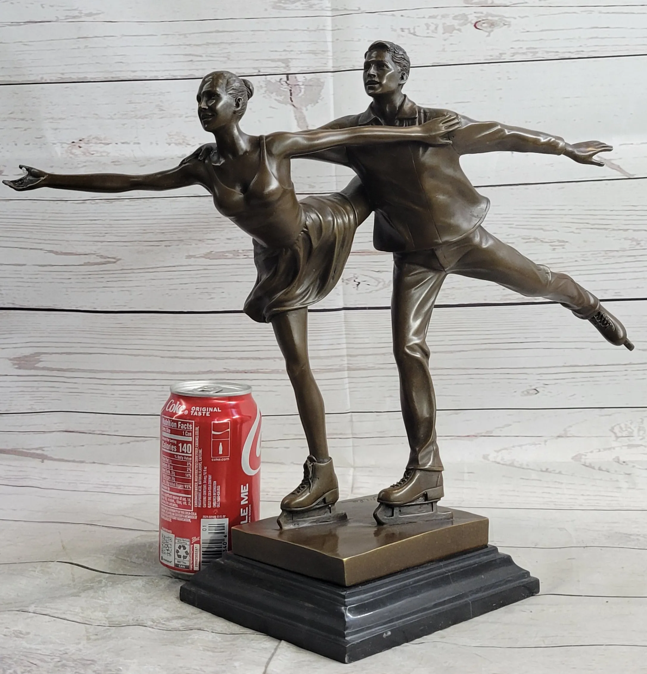 Bronze Sculpture Male and Female Skater Classic Sport Figurine Figure Sale