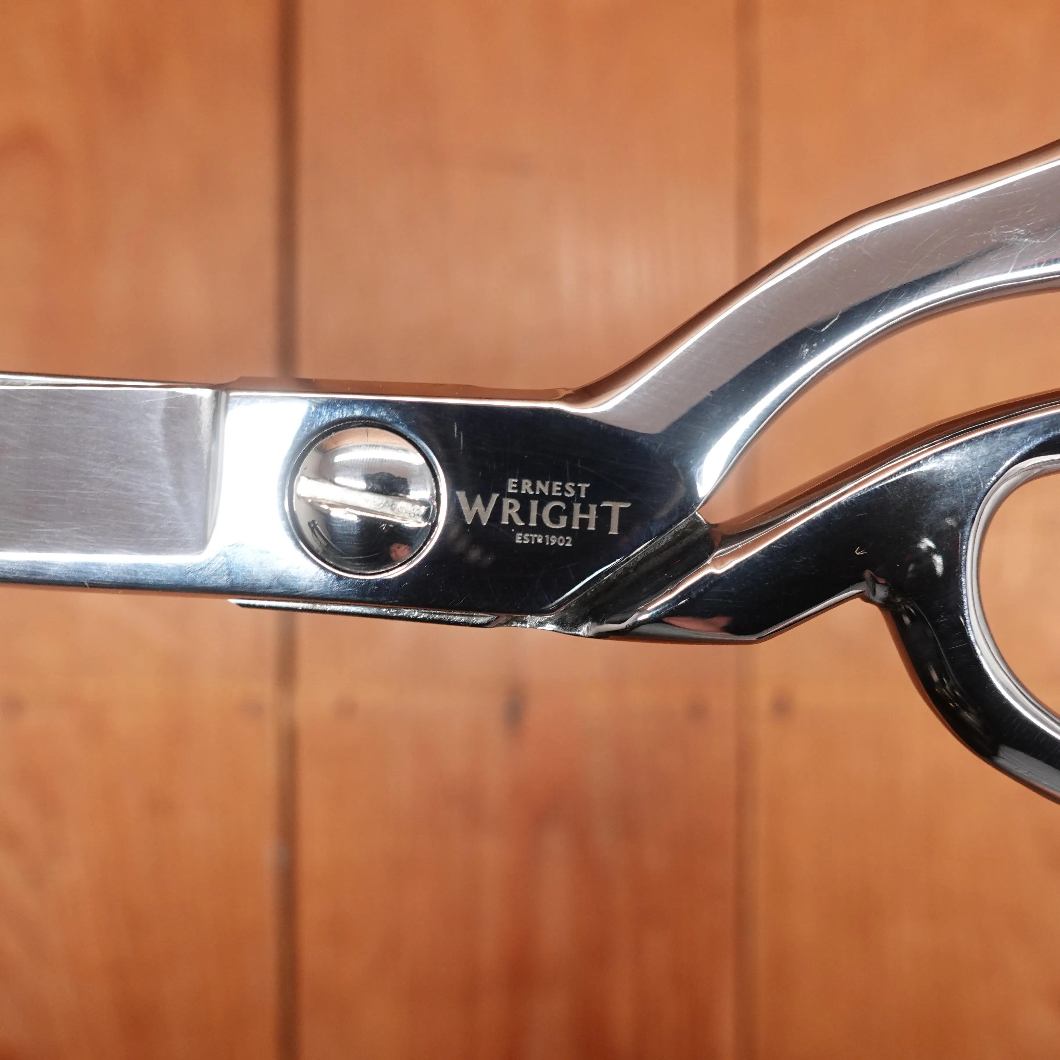 Ernest Wright 8.25" Dressmaker Shears - Carbon Steel